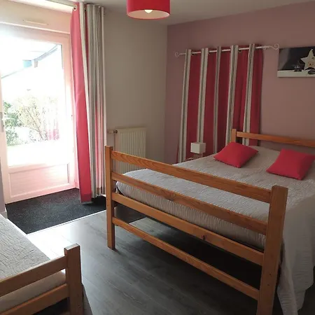 Holiday home Domaine Des Mille Oiseaux